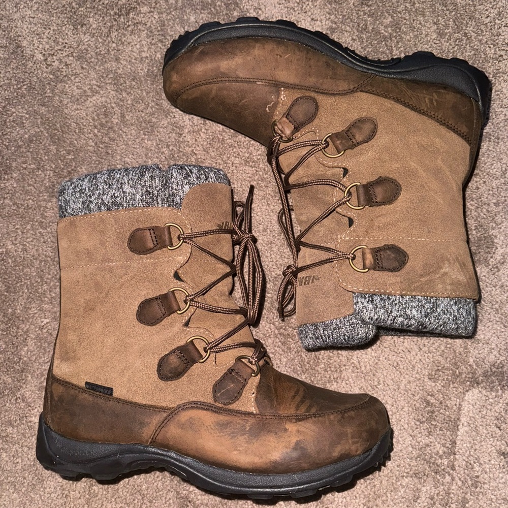 Baffin Winter Boots💛